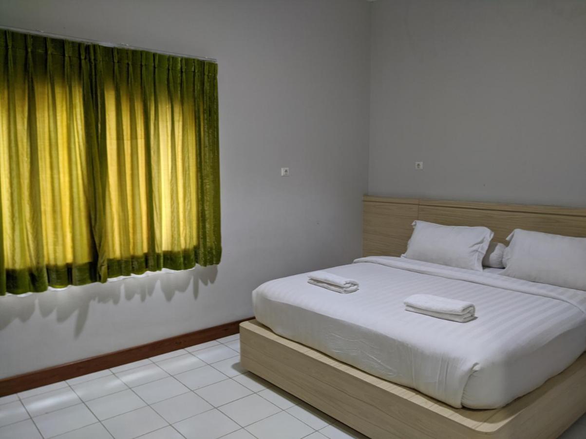Hotel Twin Star Solo Zewnętrze zdjęcie