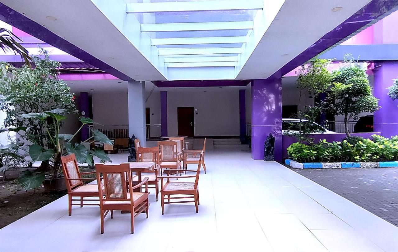 Hotel Twin Star Solo Zewnętrze zdjęcie
